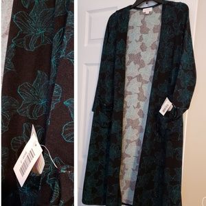 Small LuLaRoe Sarah cardigan